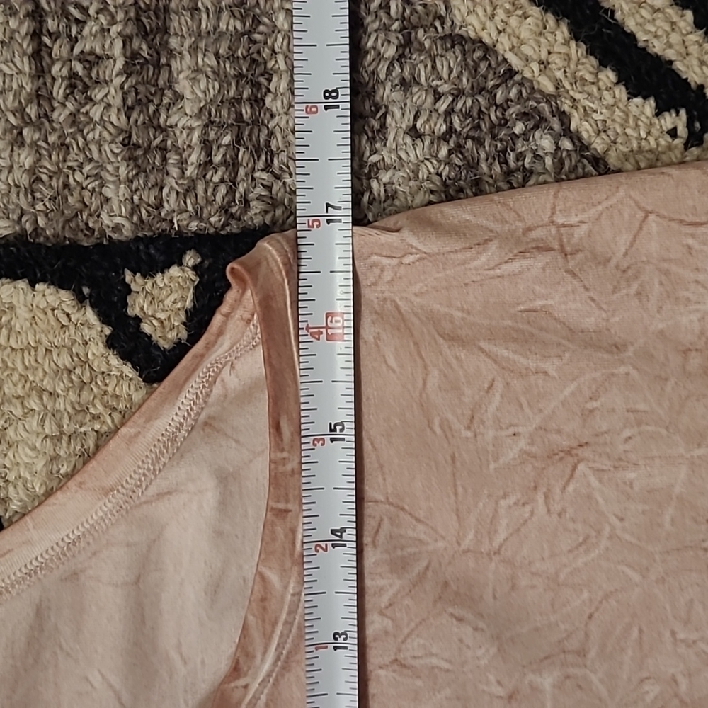 Lululemon Love Tank size 6 - Picture 5 of 7